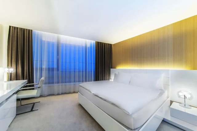 Superior, Double Bed, Nh Bratislava Gate One 1/6