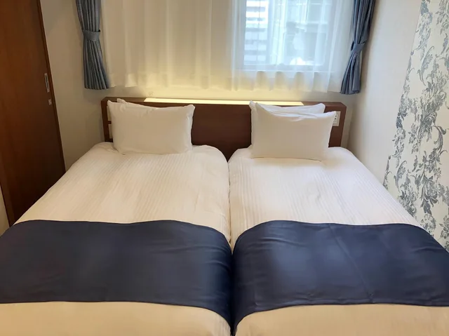 Hollywood, Compact, Twin Beds، S.Training Center Hotel 2/2