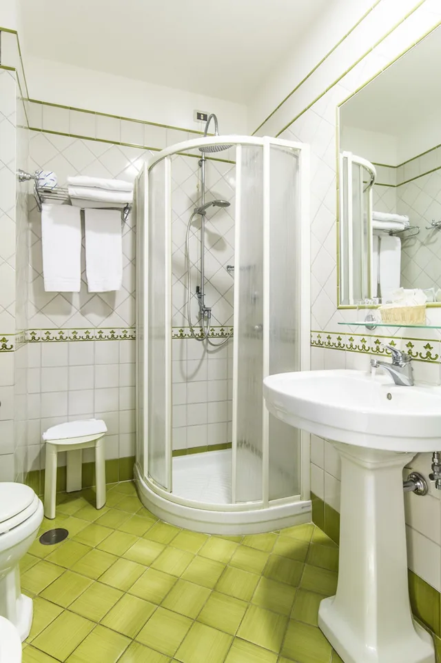 Standard, Triple, 1 Queen and 1 Single Bed, Hotel Villa Di Sorrento 4/6