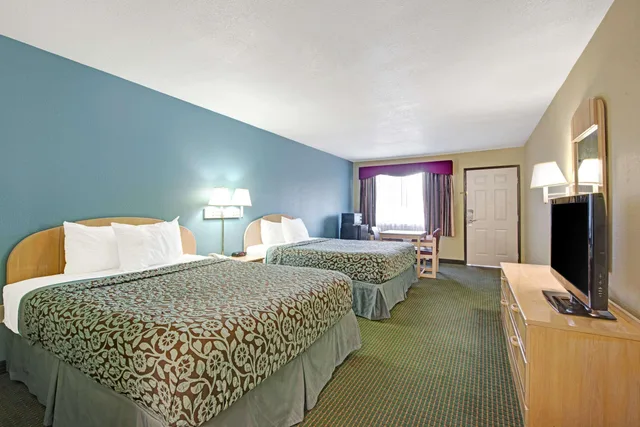 غرفة بسريرين كوين، Days Inn By Wyndham San Antonio Near Fiesta Park 2/3