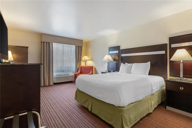 Room, Queen Bed, Accessible, Best Western Parsons Inn 1/4