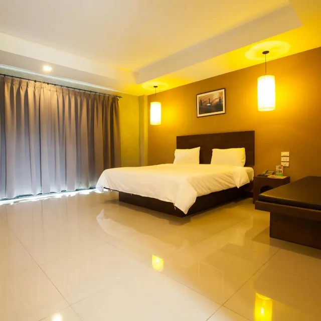 Deluxe, Double Bed, Building، Chalicha Resort 2/5