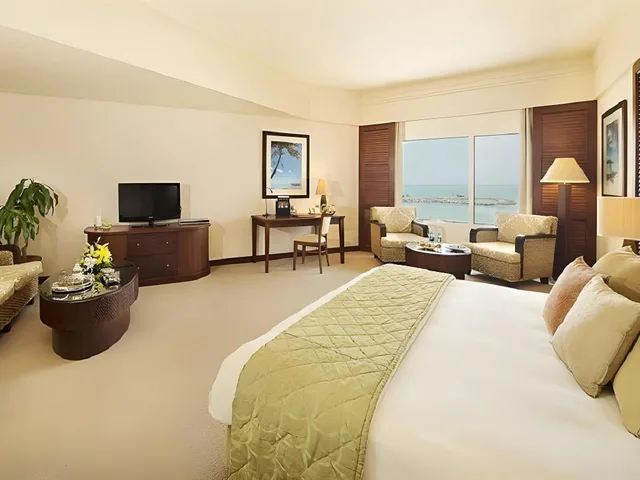 غرفة غراند تنفيذية بسرير كينج، Danat Jebel Dhanna Resort 3/5