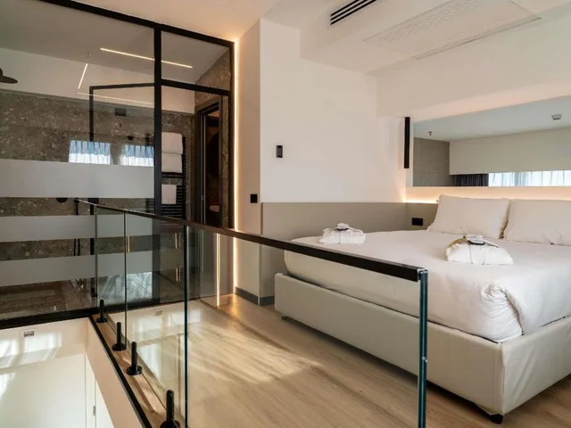 جناح بريستيج سوبيريور بسرير كينج مع أريكة، Mercure Rome Leonardo Da Vinci Airport 1/1