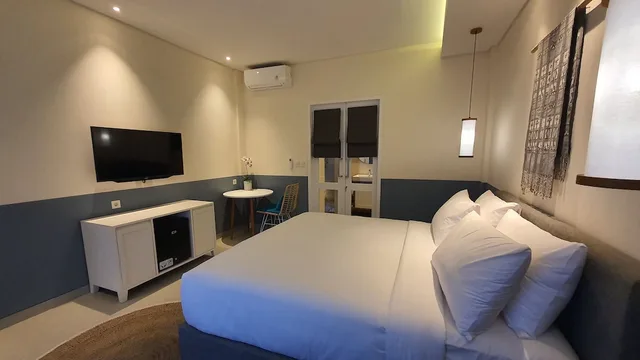 غرفة بريميير بسرير كوين بشرفة، The Beach House Resort 3/5