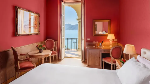 غرفة بريستيج بسرير مزدوج بإطلالة على البحيرة، Royal Victoria 1/2