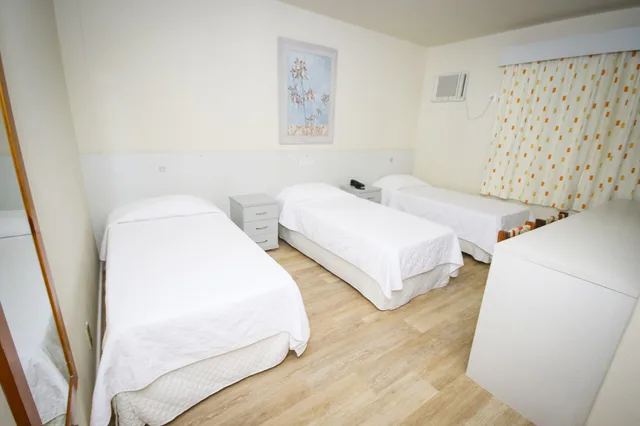 Standard, Triple, 3 Beds, Hotel Geranium 2/6
