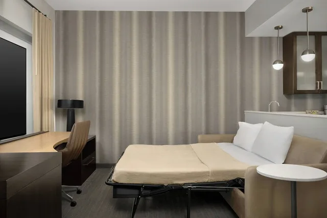 غرفة بسرير كينج، Residence Inn By Marriott Charlotte Northlake 3/7