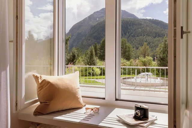 غرفة ديلوكس مفردة بسرير كوين، Grand Hotel Kronenhof 5/9