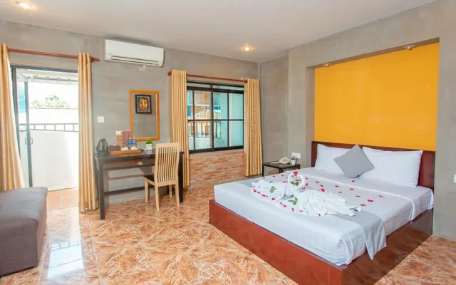 غرفة ديلوكس بسرير كوين بشرفة، Best Central Point Hotel 1/10