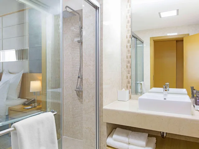 Junior Suite, King Bed, Sofa, Novotel Ulaanbaatar 4/4