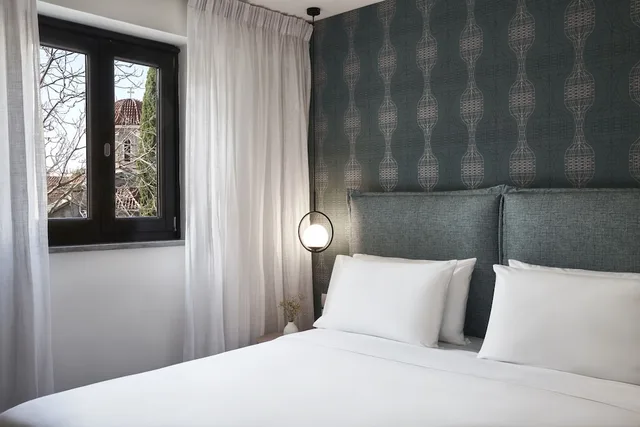 غرفة قياسية بسريرين منفصلين، NLH Monastiraki | Neighborhood Lifestyle Hotels 5/8