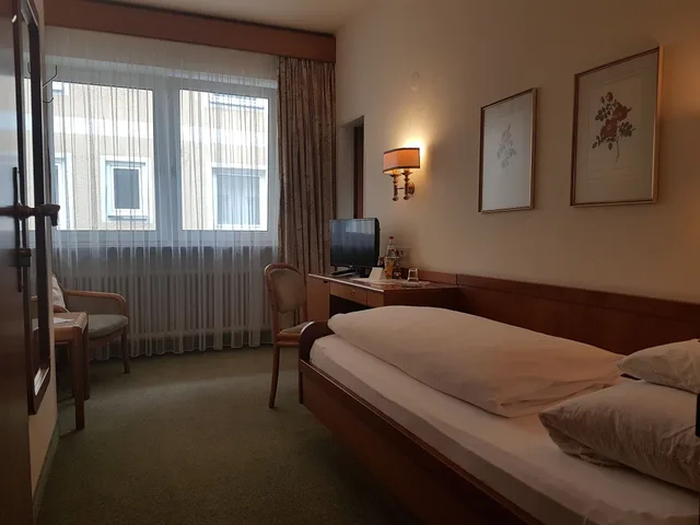 غرفة مفردة بسرير فردي، Kurhotel Roswitha 1/8