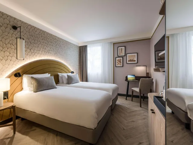 غرفة كلاسيكية بسرير كوين، MERCURE Chartres Est 7/10