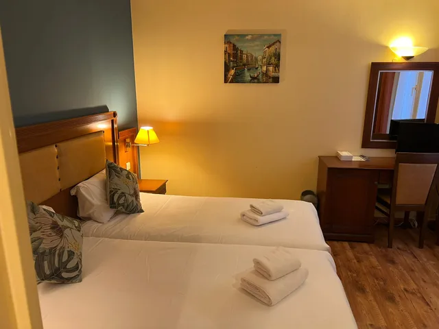 غرفة كلاسيكية بسريرين منفصلين، 121 Hotel Paris 2/4