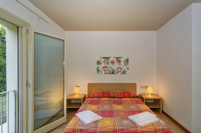 شقة بسريرين منفصلين وسرير كوين بغرفتي نوم مع أريكة، Residence San Rossore 6/8