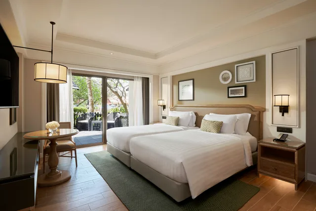 غرفة بسريرين منفصلين بشرفة، Dusit Thani Hua Hin 2/4
