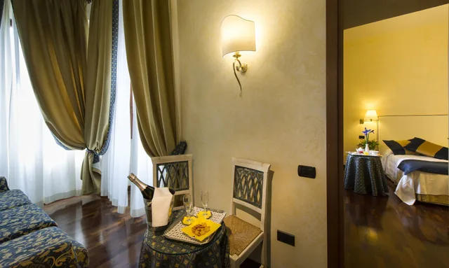غرفة ديلوكس ركنية بسرير كوين بإطلالة على المدينة، Hotel Gattapone 6/6