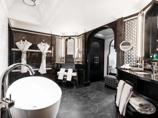 Prestige, Suite, King Bed, Pool or Mountain View, Balcony، Sofitel Marrakech Palais Imperial and Spa 6/7
