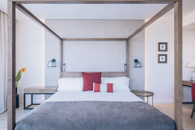 جناح بإطلالة على المسبح مفردة بسرير كينج، Iberostar Selection Llaut Palma - Adults Only 2/3