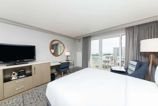 Room, 2 Queen Beds, Coast View, Balcony، Hilton Melbourne Beach Oceanfront 5/10