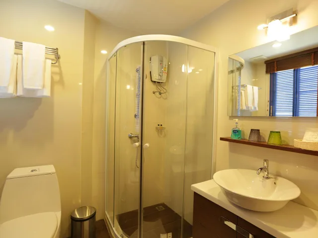 Deluxe, King Bed, Nandha Hotel 10/10