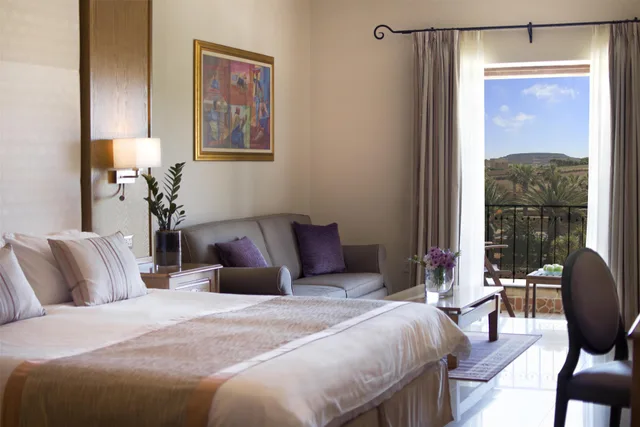 Superior, King Bed, Country View، Kempinski Hotel San Lawrenz Gozo 4/6