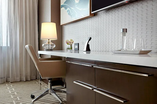 غرفة بسريرين كوين، JW Marriott Minneapolis Mall of America 4/9