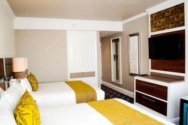 غرفة قياسية بسريرين مزدوجين، Riverside Sun 1/2