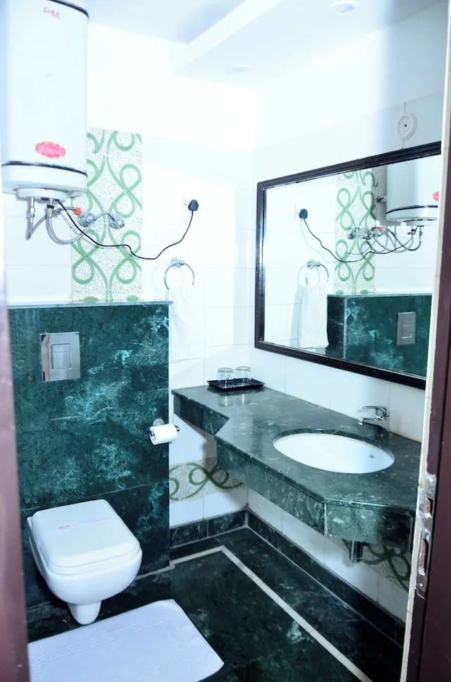 Deluxe, Double Bed, Hill View، Woodsvilla Resort 5/5