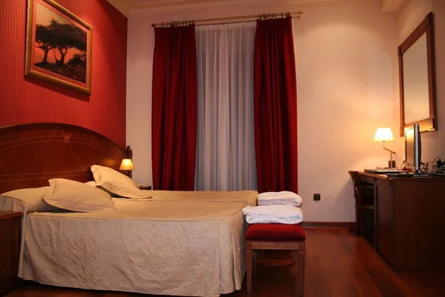 Room, Double Bed, Hotel Palacio De La Magdalena 6/10