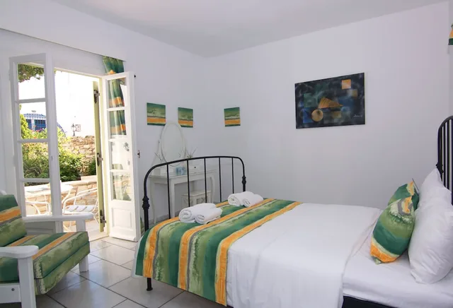 Semi Basement, Deluxe, Basement, Double or Twin Bed، Camara Hotel 2/7