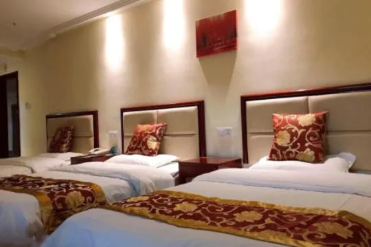 Guest Room, Triple, 3 Beds, Greentree Inn Suzhou Taiping Town High-Speed North Station Express Hotel 1/2
