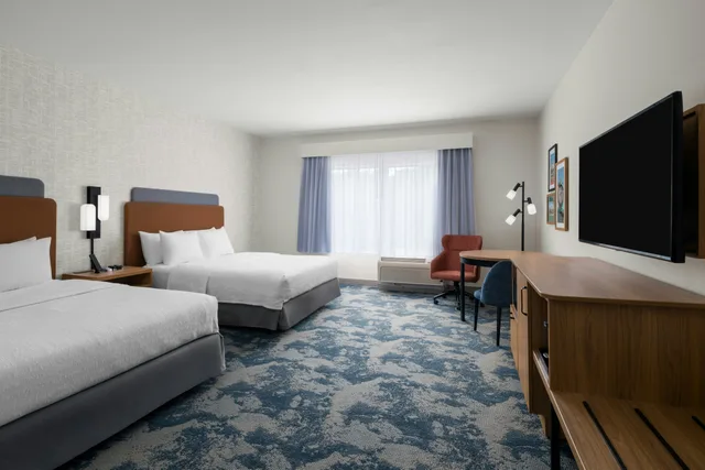 غرفة بسريرين كوين لذوي الإعاقة، Hampton Inn & Suites Southern Pines-Pinehurst 1/2