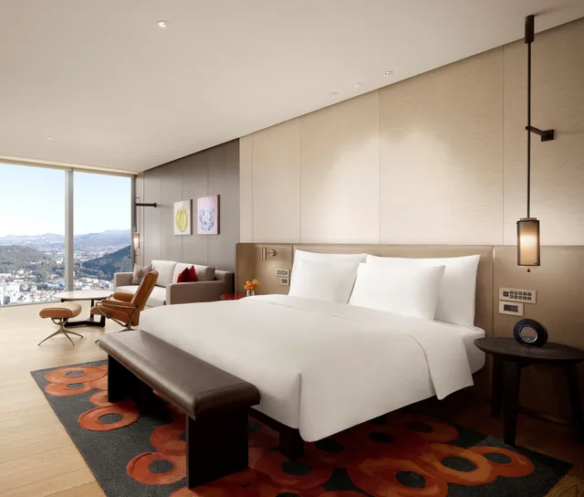 غرفة كلوب بسرير كينج، Grand Hyatt Jeju 1/2