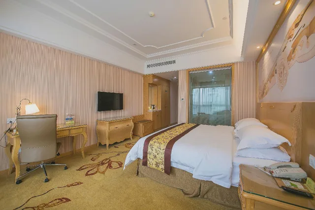 غرفة سوبيريور بسرير كوين، Vienna International Ningbo West Town Xintiandi 2/2