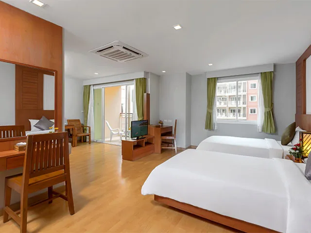غرفة سوبيريور بسرير مزدوج أو سريرين منفصلين، Elite Suites Patong 2/6