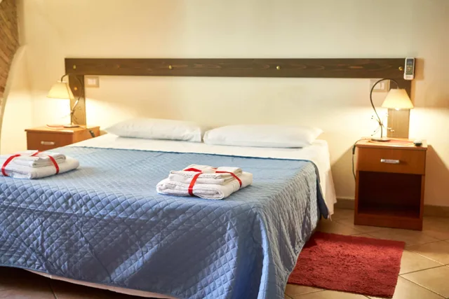استوديو بسرير كوين بشرفة، B&amp;B La Suite 2/8