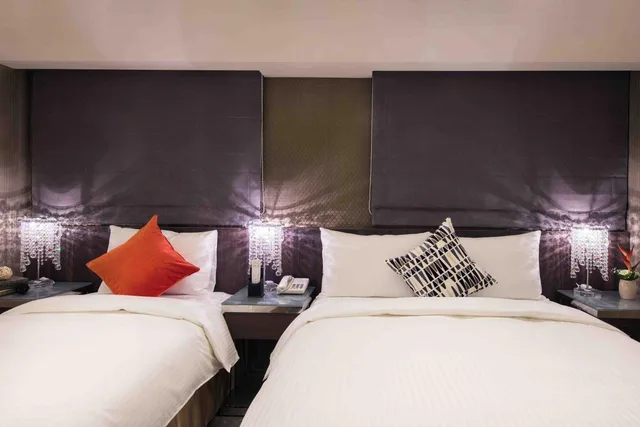 Deluxe Triple Room, Hotel I Journey 2/5