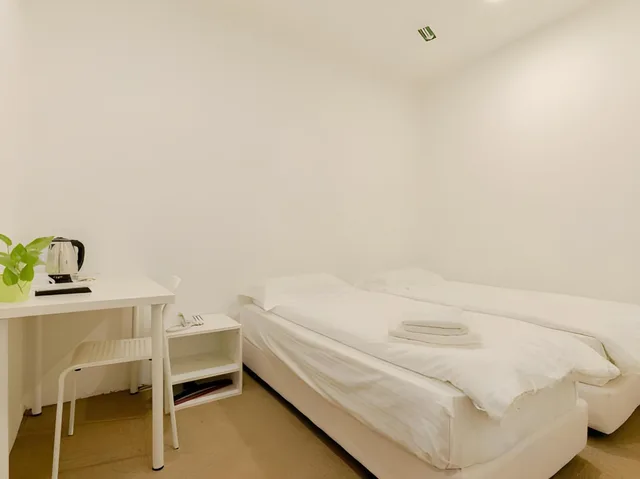 Room, Twin Beds, No Window، Fumah Hotel Kuala Lumpur 1/1