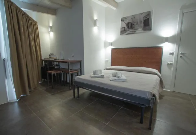 غرفة قياسية بسرير مزدوج، GH Dimora Sant'Anna 2/9