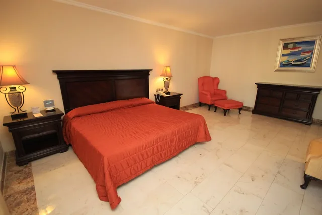Master, Suite, King Bed, Sofa، Gran Hotel Diligencias 2/6