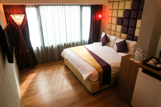 غرفة قياسية بسرير كينج، LE DREAM BOUTIQUE HOTEL 1/1