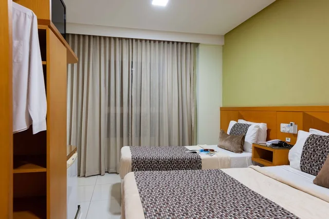 غرفة قياسية ثلاثية بسرير مزدوج وسرير فردي، Hotel Santorini 4/7