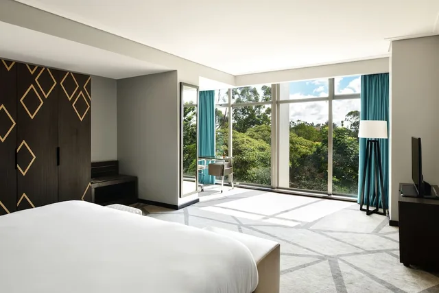 1 Bedroom, Deluxe, Suite, King Bed, Novotel Nairobi Westlands 1/3
