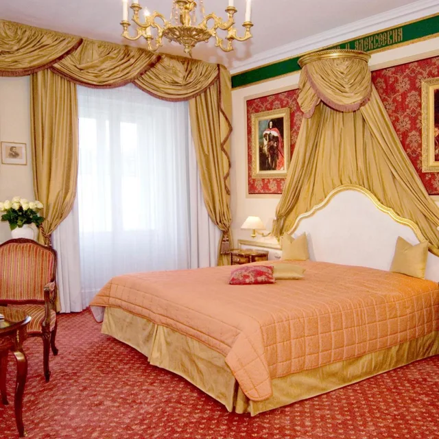 Superior, King Bed, Bristol Salzburg 5/10