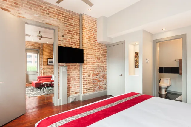 3 Bedrooms, Luxury, Suite, 3 King Beds, Hot Tub, The Natchez Vacation Rentals 6/10