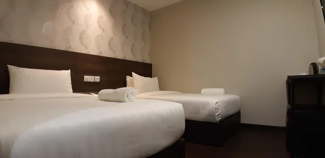 Room, Twin Beds, Miico Hotel Mount Austin 10/10