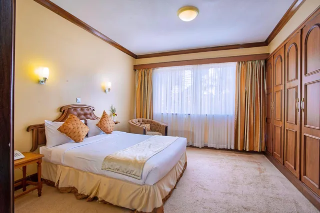 جناح تنفيذي بسرير كينج، Sirikwa Hotel 1/1