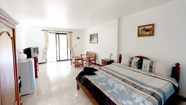 غرفة سوبيريور بسرير كينج، Lotus Hotel 4/7
